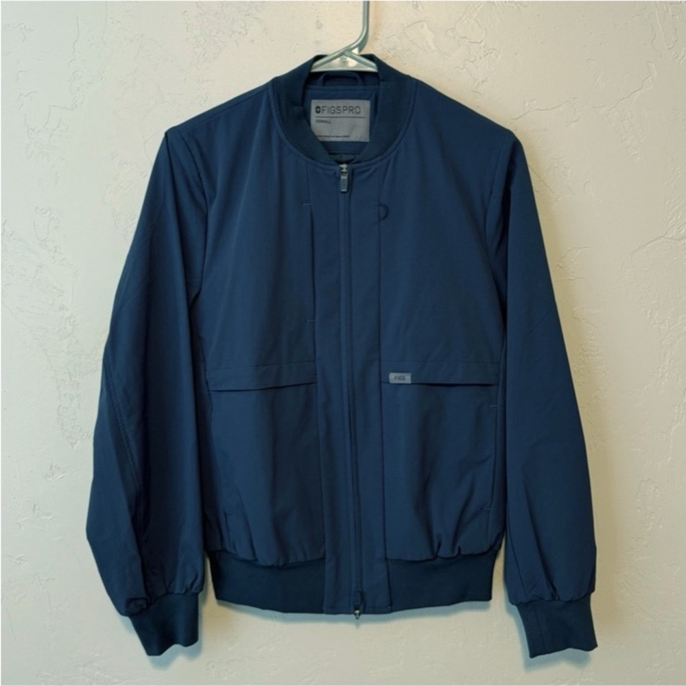 FIGSPRO Bomber Jacket